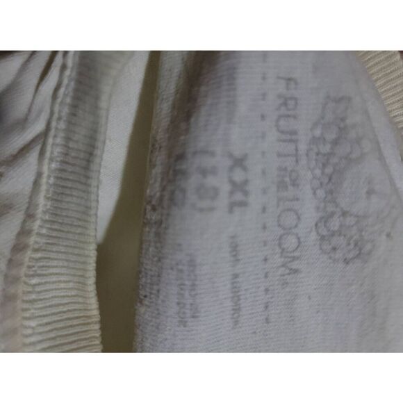 Surprise unisex tee - Picture 7 of 16